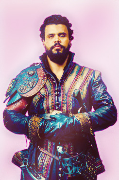 ofthemusketeers:Series 3 promos; the musketeers; new roles...