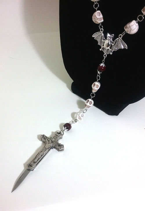 viridieanfey:Vampire Hunter Gothic Rosary 