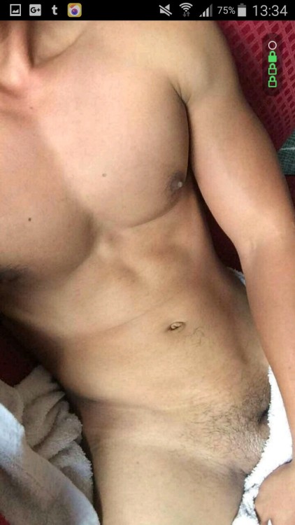 abangshah1983:henryasyraff:I just adore him…Nice nice