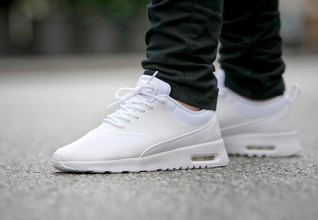 nike wmns air max thea white