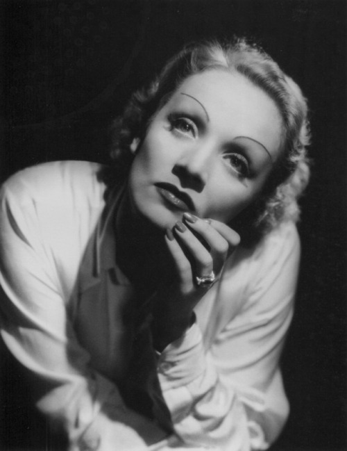 ladybegood:Marlene Dietrich photographed by Eugene Robert...