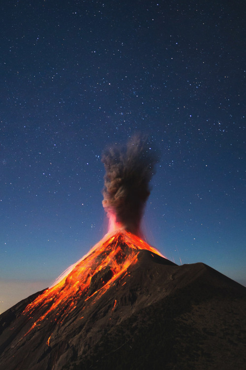 avenuesofinspiration:Fuego Eruption | Photographer © | AOI