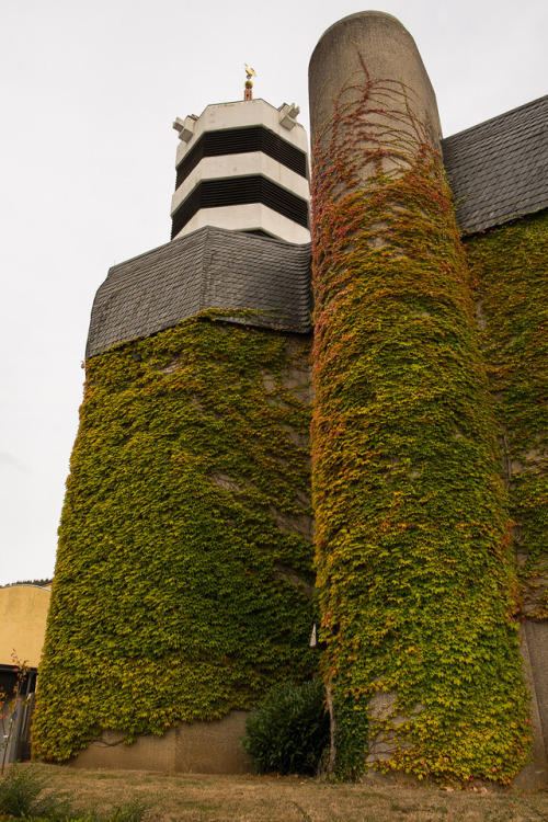 btaut:Dieringhausen, Kirche Herz Jesu, (Architekt H.F....