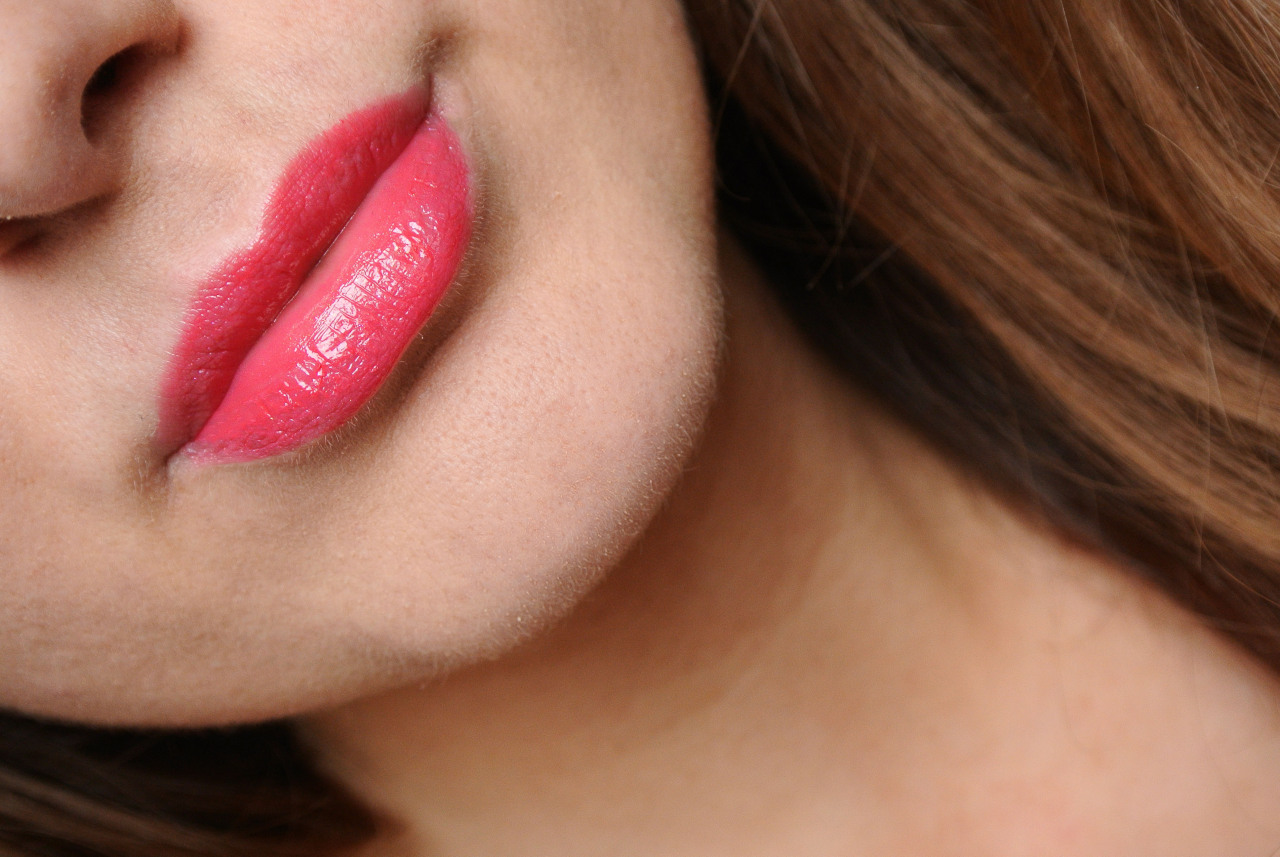 Christian Dior Dior Addict Stellar Shine Lipstick   667 Pink Meteor  Rosewood 32g