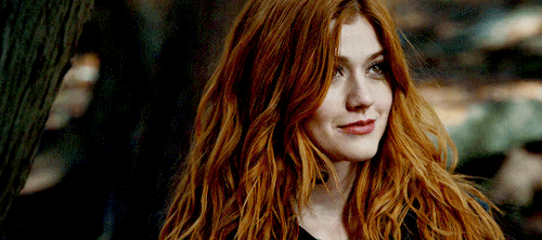 shadowhuntersedit shadowhunters clary fray season 2 2x16 gifs ndedit by brianna