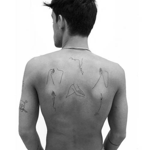 10 Dainty And Minimalist Back Tattoo Designs You Wont Regret