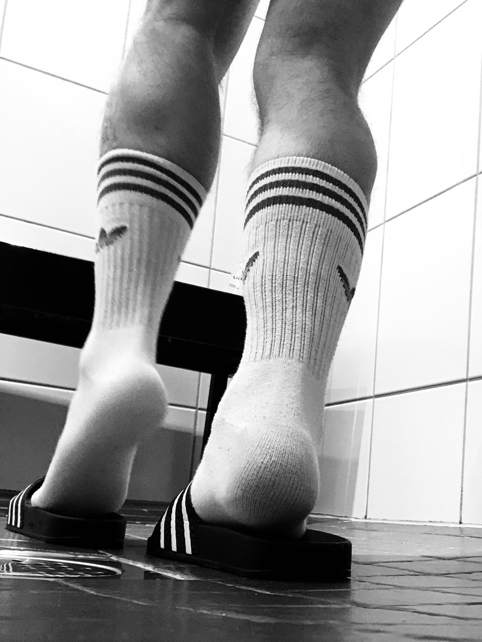 adilette with socks