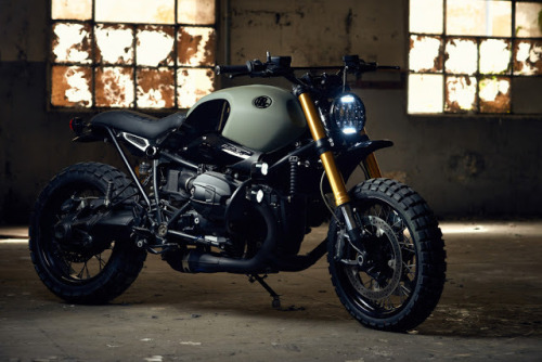 🏁 caferacerpasion.com 🏁 WOW! BMW R nineT #Scrambler by AD•HOC...