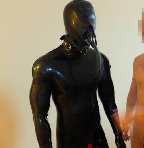 vandickfetish:Rubber Hooded Slaves