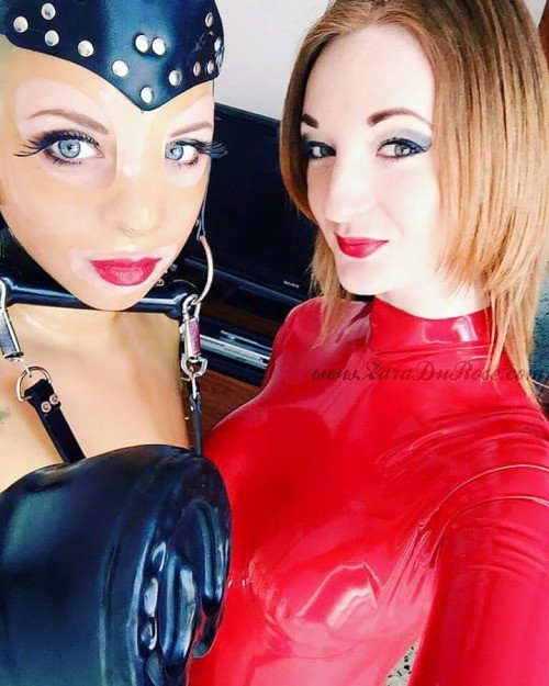 Kinky Latex Sluts