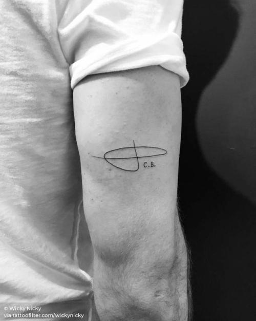 By Wicky Nicky, done at West 4 Tattoo, Manhattan.... fine line;small;family;line art;wickynicky;memorial;tricep;signature;facebook;twitter