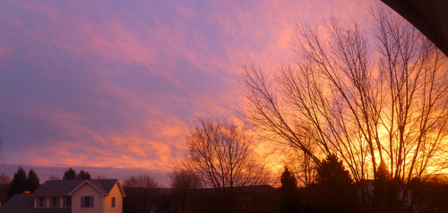 sunset Pennsylvania country rural suburbia red sun clouds pink purple photos my life
