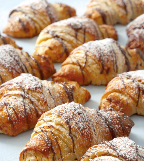 fullcravings:Chocolate Croissants