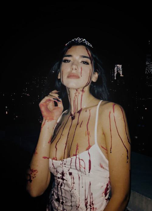 dua-daily:@DUALIPA CARRIE