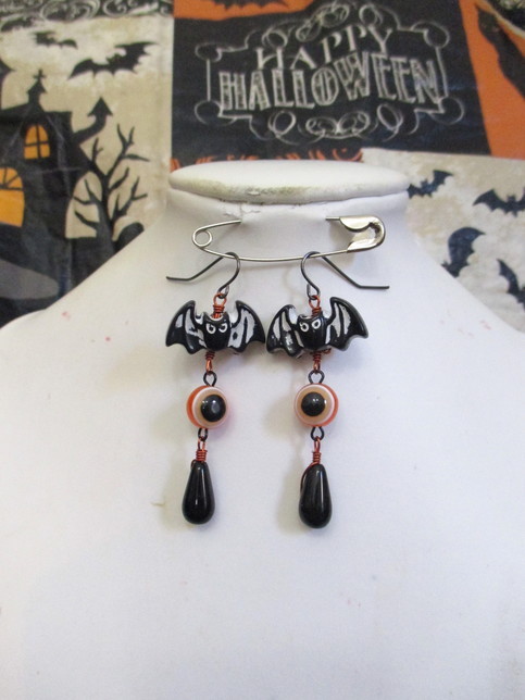 (via Halloween Bat and Eyeball Beaded Dangle Earrings from...