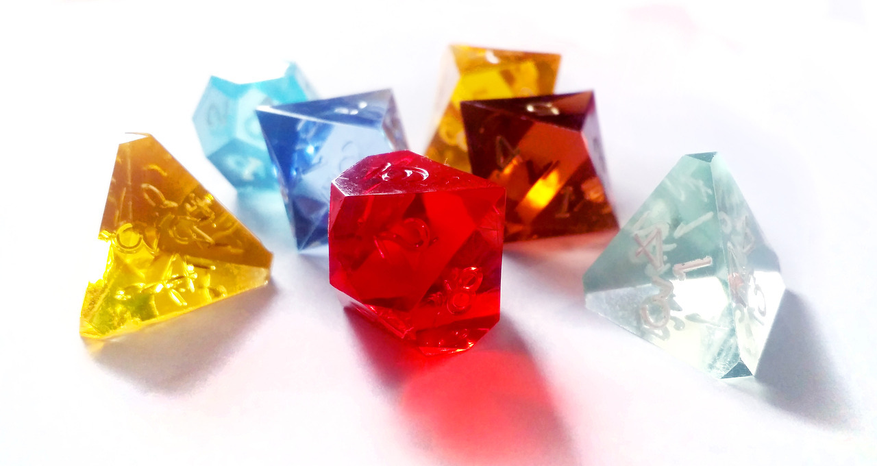 seriously obsessed with gem shapes - r-n-w