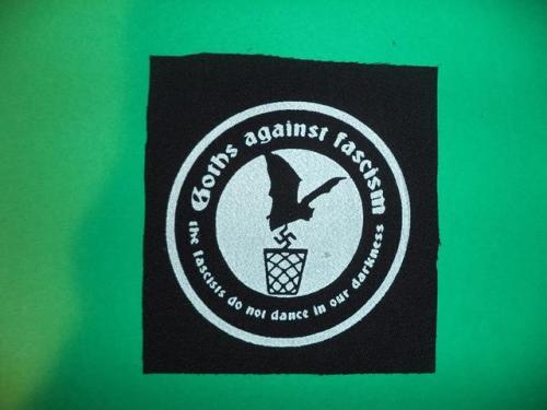 figdays:“Goths Against Fascism” Patch //  DecadenciaPUNK 