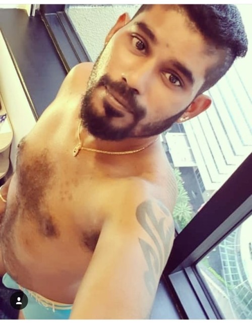 mantrasworld:Hot guy from job Malaysia nice hot look