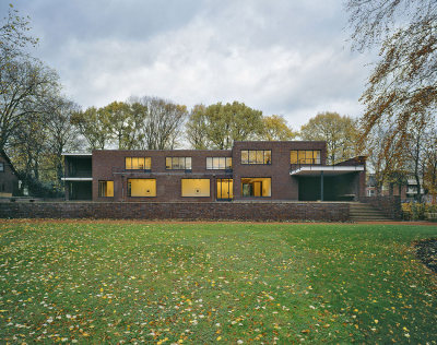 archbucketlist:<br /><br />via design-is-fine:<br />Mies van der Rohe, Haus Lange und Haus Esters, Krefeld, Germany, 1927. Photo © Volker Döhne.<br /><br /> <br />