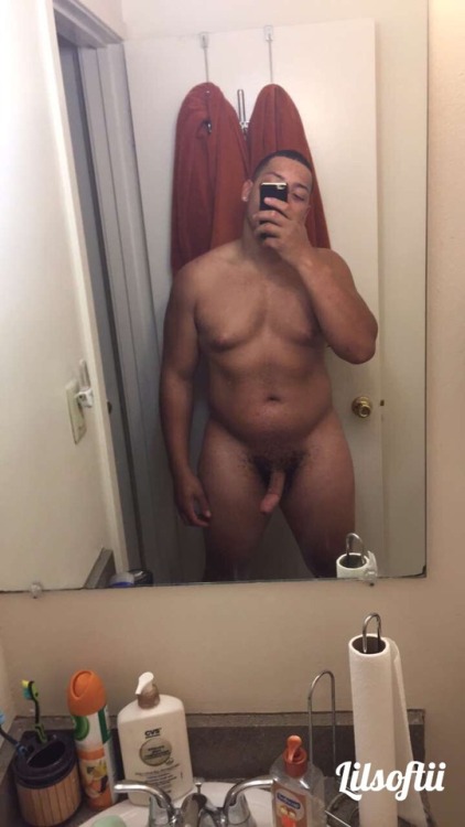 thelovelesskidd:dnasty17:Thick Oh he hot 