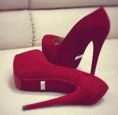 hottest-shoes:#shoes #luxuryshoes #couture #fashion...