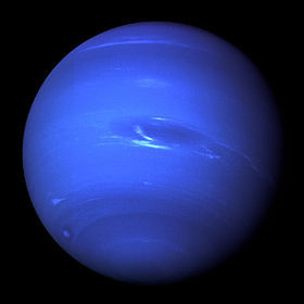 Sistema Solar — Características del planeta Neptuno Es el octavo... Sistema Solar — Características del planeta Neptuno Es el octavo...