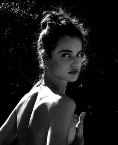 le-monde-sans-couleur:Blanca Padilla