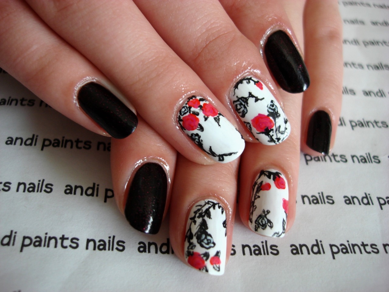 Love The Nails: Photo