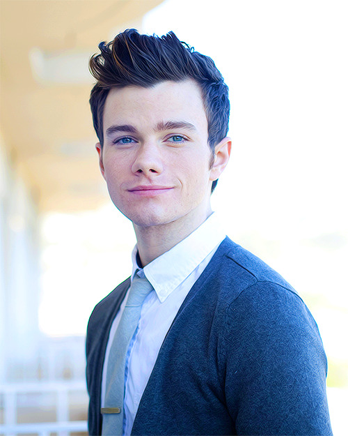 7/25 favourite pictures of Chris Colfer - Canary Bee