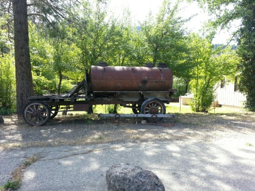 Old water truck : Forks of the Salmon; trinity alps