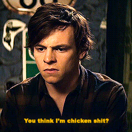 [Image: tumblr_phake46P261xhq0w7o2_r4_400.gif]
