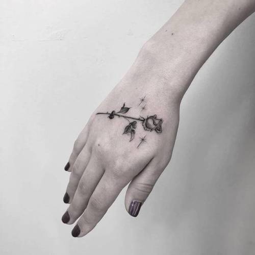 By Kane Navasard, done in Los Angeles. http://ttoo.co/p/87797 kanenavasard;flower;small;single needle;tiny;rose;ifttt;little;nature;medium size;hand