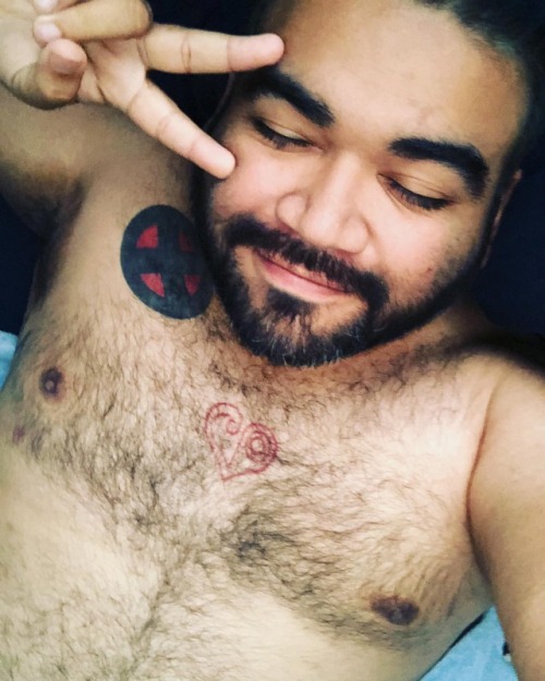 empboy142:Thanks guys! I’ll be here all week! #gay...