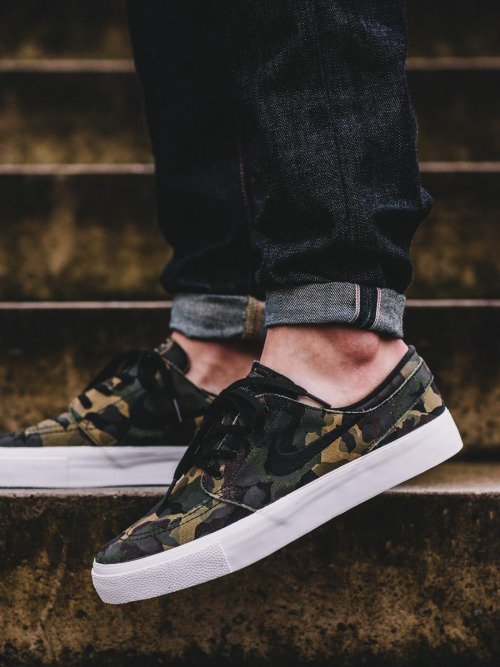 Nike SB Stefan Janoski High Tape ‘Camo’