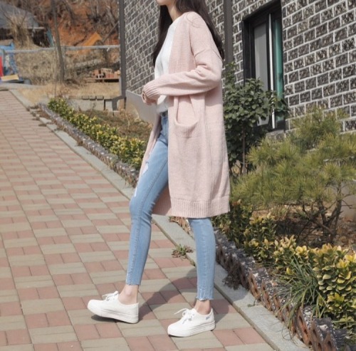 ayumukoizumi kfashion kstyle korean fashion korean style korean korea asia asian asian fashion asian style asia fashion asia style ulzzang ulzzang fashion ulzzang style style fashion women& 039;s fashion cute cool chic kawaii gwiyomi pink jeans white shoes asian girl korean girl