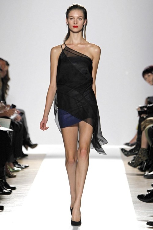 iris van berne barbara bui runway pfw model