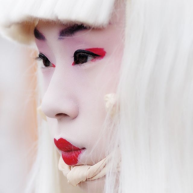 Shirasagi-no-mai by ajpscs on Flickr The white heron (shirasagi) dancer at Senso-ji temple, Tokyo, Japan Description for ajpscs: "The white heron (shirasagi) dance is one thousand years old. It is a religious rite to drive out the plague and purify...