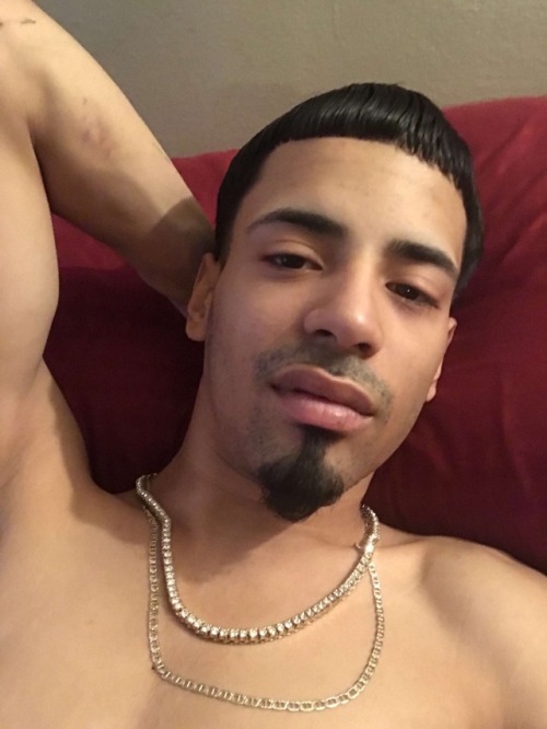 nycdlbros:Danny | 19 | Bronx | for any personal bait request...