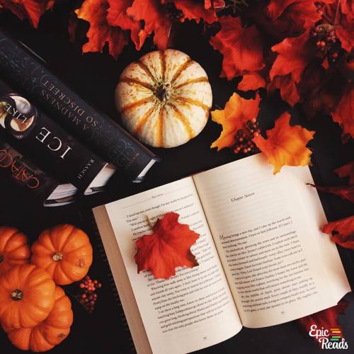 mundiemoms:Fall into reading with Epic Reads! #Repost...