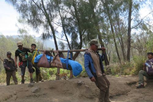 korban mahameru korban mahameru