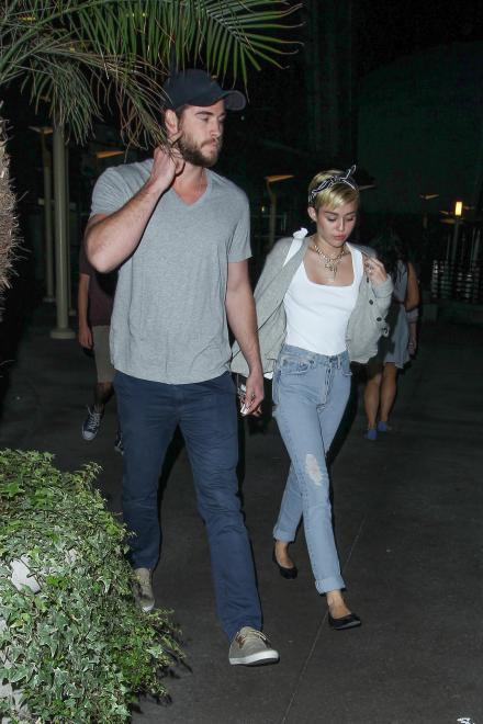 Miley Cyrus And Liam Hemsworth On Tumblr