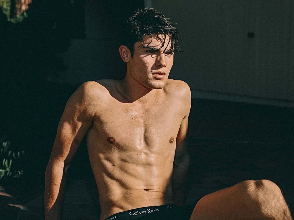 Male Brazilian Models Speedo Naked - The Fashion Samaritan