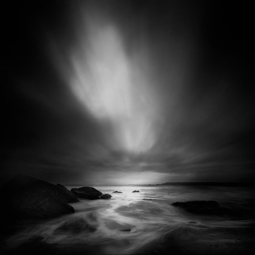 crossconnectmag:Featured photography by Andy Lee.Artist...