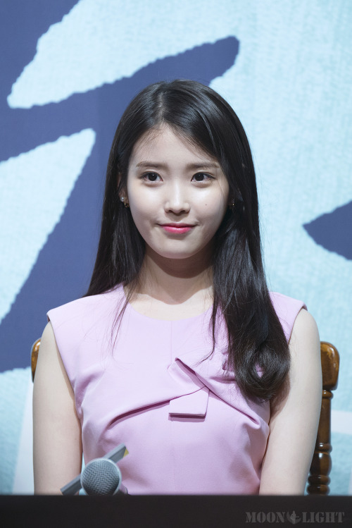 IUmushimushi • 150511 IU at Producer Press Conference - Part 2...