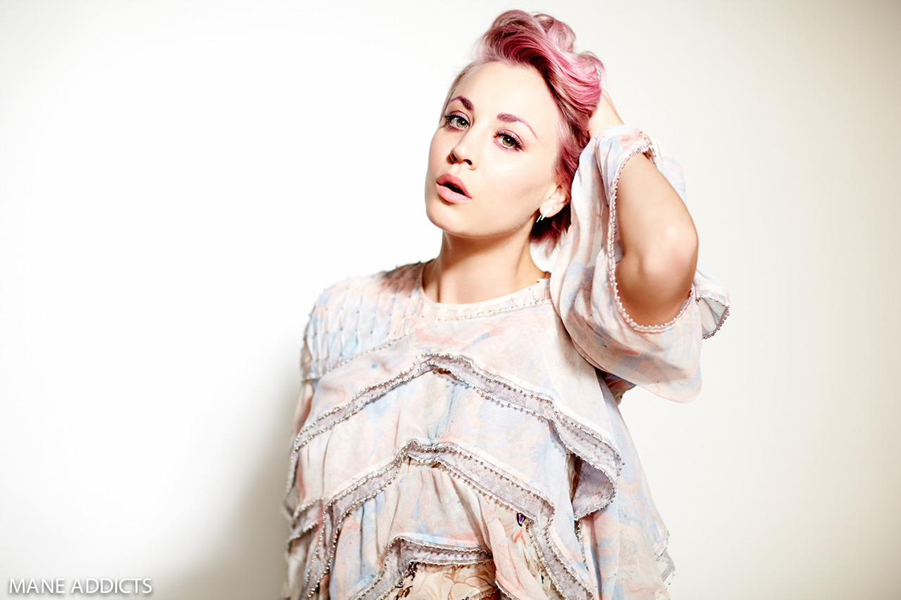 Ma X Yb Mane Muse Kaley Cuoco