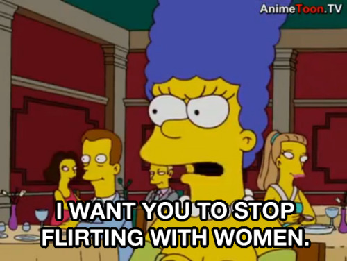 homer-simpson-ist-bisexuell-selena-gomez-nackte-kueche