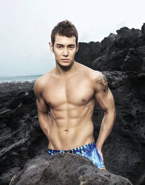 Koreaboo's Official Tumblr — 8 Male K-Pop Idols And Actors In Underwear...