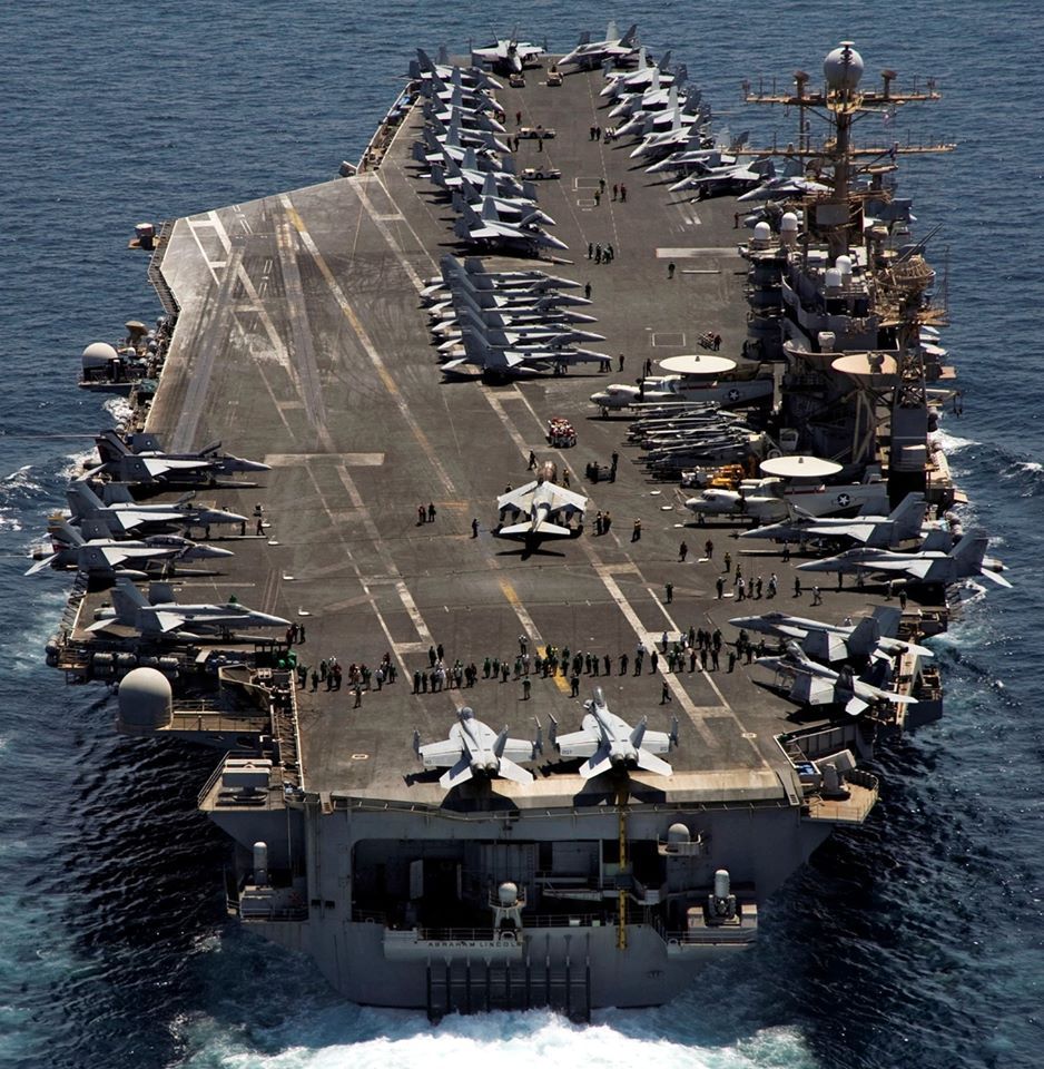 us carrier battle group uss lincoln