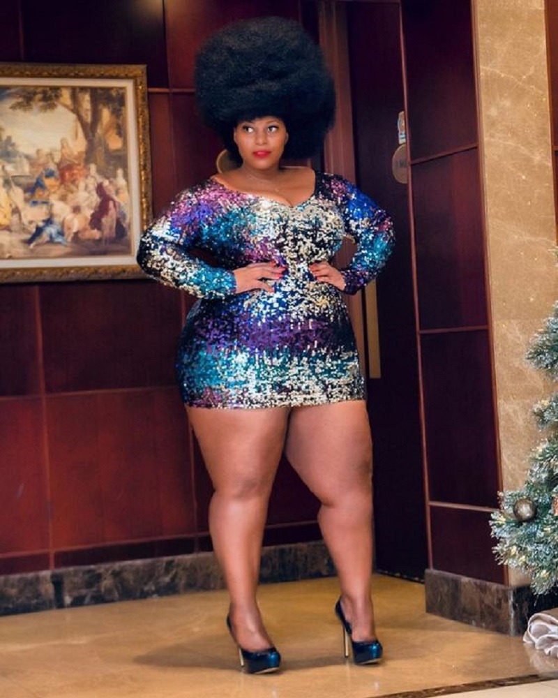 Can U Handle Thez Curves — Canuhandlethezcurves Nakitende Esther