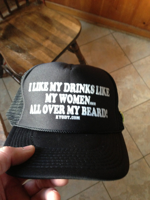 ohioisforfunhavers:My new favorite hat